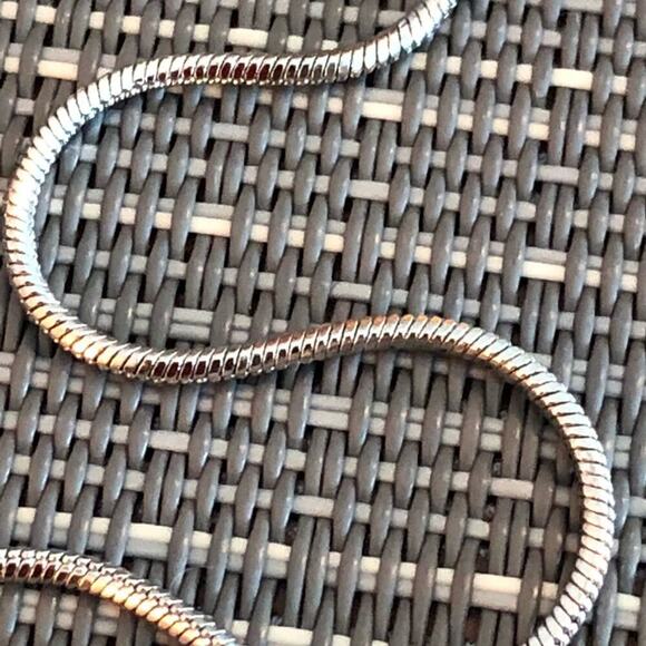 Silver Hollow Butterly Charm Necklace - Picture 4 of 7